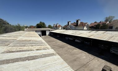 Excelente lote para desarrollo | 1.126 m² con cocheras y depósito | Banfield Oeste