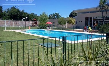 Imponente casa en venta de 5 ambientes en Altos de hudson II, Hudson, Berazategui