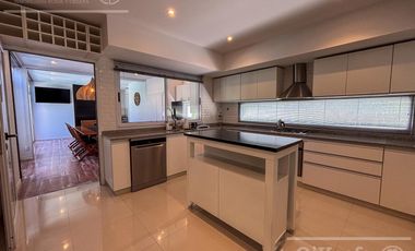 Imponente casa en venta de 5 ambientes en Altos de hudson II, Hudson, Berazategui