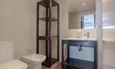 3 ambientes con balcón terraza en Olivos con Vista al Rio y cochera