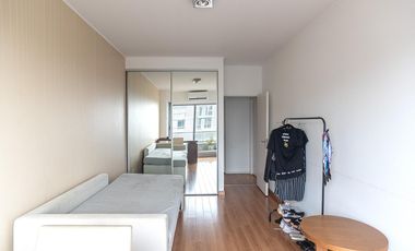 3 ambientes con balcón terraza en Olivos con Vista al Rio y cochera