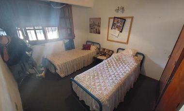 Venta Galpón/Depósito con Vivienda en Av. Provincias Unidas al 200