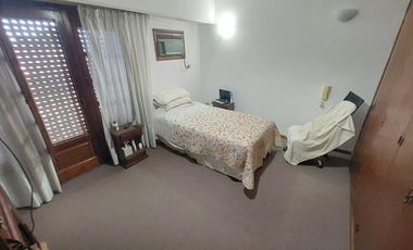 Venta Galpón/Depósito con Vivienda en Av. Provincias Unidas al 200