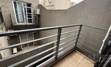 ALQUILER DEPTO | 2 AMBIENTES | BALCÓN | BUEN ESTADO | COCHERA | PADUA SUR