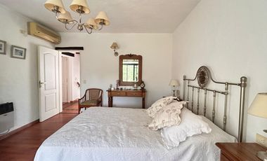 RESERVADA. Casa mediterránea en venta en CC Larena