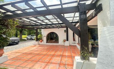 RESERVADA. Casa mediterránea en venta en CC Larena
