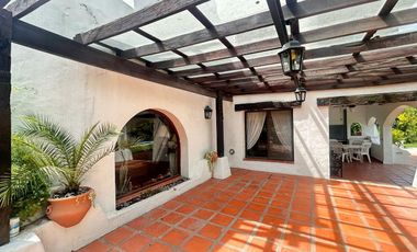 RESERVADA. Casa mediterránea en venta en CC Larena