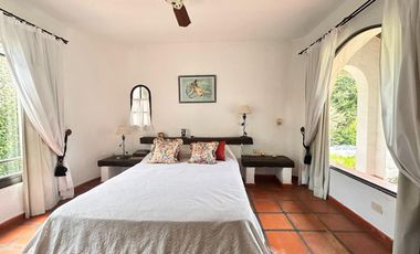 RESERVADA. Casa mediterránea en venta en CC Larena