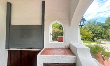 RESERVADA. Casa mediterránea en venta en CC Larena