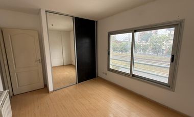 Alquiler - Departamento 2 amb. c/ cochera y Baulera - Ramos Mejia Norte