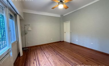 Casa en Olivos en alquiler, 7 ambientes
