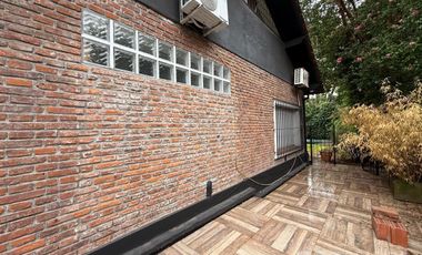 Casa en Olivos en alquiler, 7 ambientes