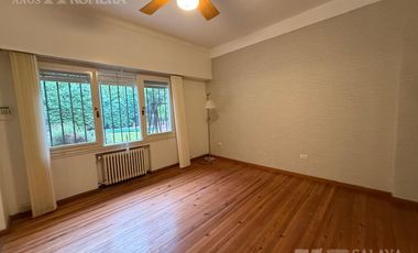Casa en Olivos en alquiler, 7 ambientes