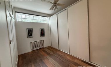 Casa en Olivos en alquiler, 7 ambientes
