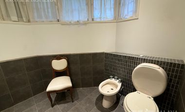 Casa en Olivos en alquiler, 7 ambientes