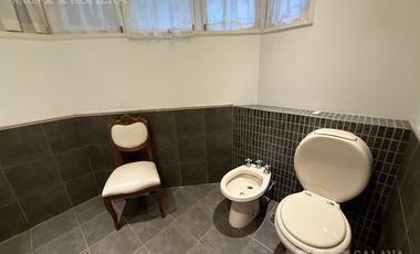 Casa en Olivos en alquiler, 7 ambientes