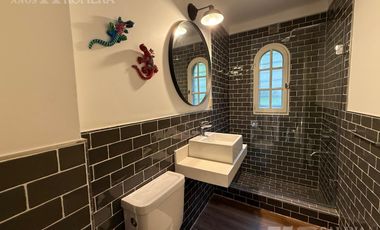 Casa en Olivos en alquiler, 7 ambientes