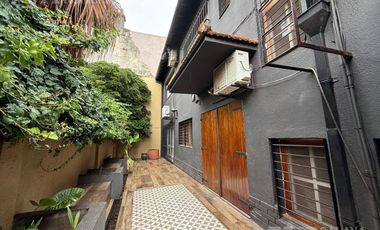 Casa en Olivos en alquiler, 7 ambientes