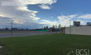 Terreno en Barrio Privado Portal del Arauco Sta Lucia