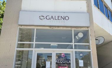 Local en esquina, Diagonal España y Santa Fe