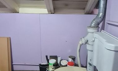 Depto de 4 ambientes con altillo y patio con parrilla –En Venta
