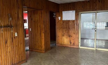 CASA EN VENTA Bº VILLA CABRERA - CERCA COLEGIO PEÑA Y AV. CARAFFA -