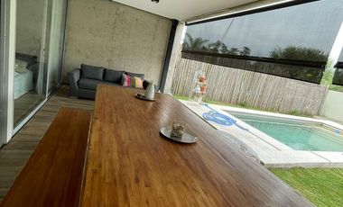 duplex 3 dormitorios amoblado con pileta y gran patio