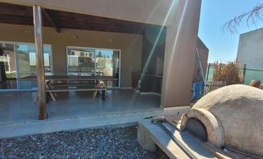 Casa en venta en Medal Country Club - 5 Ambientes