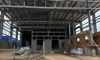 Nave Industrial en Alquiler