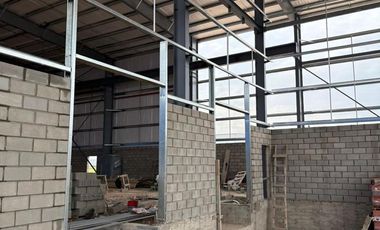 Nave Industrial en Alquiler