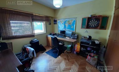 Departamento 4 ambientes con cochera en venta - Olivos-Vias/Maipu