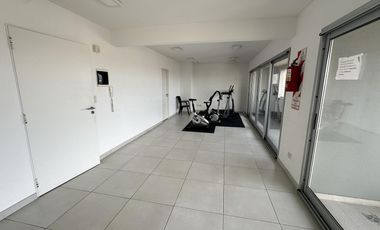 Departamento en Lomas de Zamora, 3 ambientes con balcon terraza, baulera y cochera!