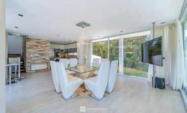 Venta - Casa 3 ambientes - Sierra de los Padres - Piscina