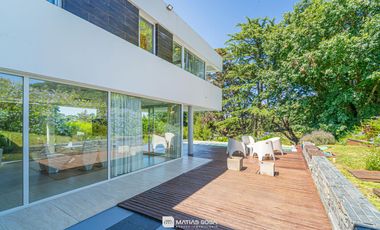 Venta - Casa 3 ambientes - Sierra de los Padres - Piscina