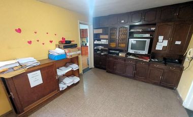 Casa en  Irigoyen Freyre al 2800