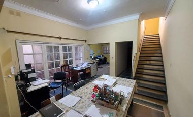 Casa en  Irigoyen Freyre al 2800