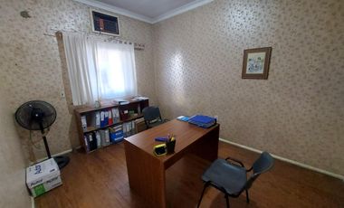 Casa en  Irigoyen Freyre al 2800