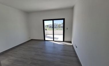 Casa en Santa Elisa, Pilar del este