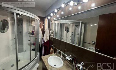 Casa en Santa Lucia, B° Sauzales de Rizo