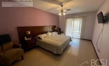 Casa en Santa Lucia, B° Sauzales de Rizo