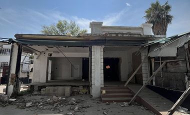 Terreno en Venta en Esquina en Av La Paz, Colonia Americana