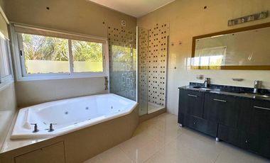 CASA 4 AMBIENTES EN ALTOS DE HUDSON II