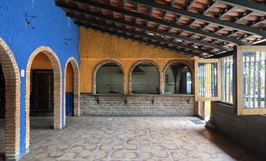 Propiedad en Venta a Media Cuadra de Av Americas, Ladrón de Guevara , Guadalajar