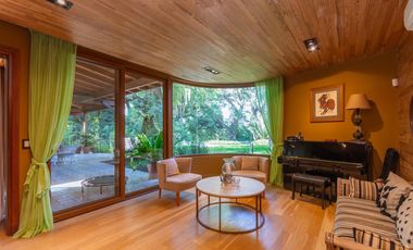 Casa en venta en barrio Los Miradores I