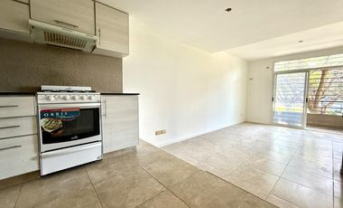 venta - ph - Villa Devoto - triplex - playroom - terraza - patio - lavadero - toilette -