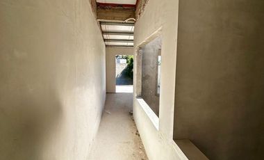 Triplex 4 ambientes con terraza y pileta propia.