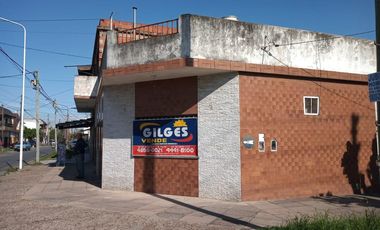 Venta Casa 3 Amb.  C/Local  más  Depto a terminar  - Ramos Mejia