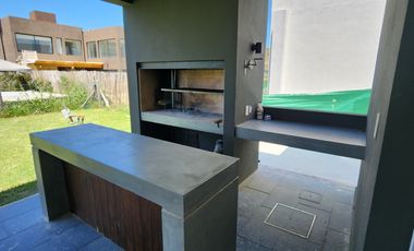 Casa en venta Lagoon Pilar