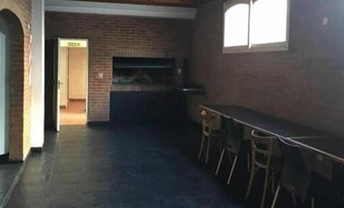 Alquiler de Depósito mixtura 3 en el Barrio de La Boca