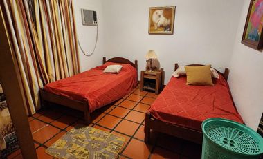 Exclusiva Casa Quinta en Venta -  Candelaria